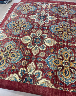 Classic Turkmen Rug | 6ft 8in x 9ft 8in