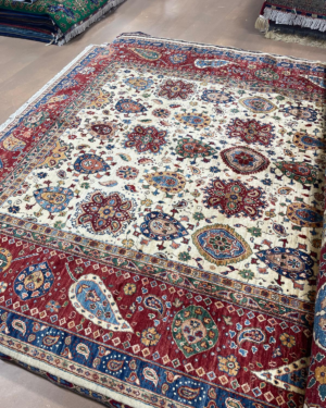 Handmade Uzbeki Carpet | 6ft 8in x 9ft 8in
